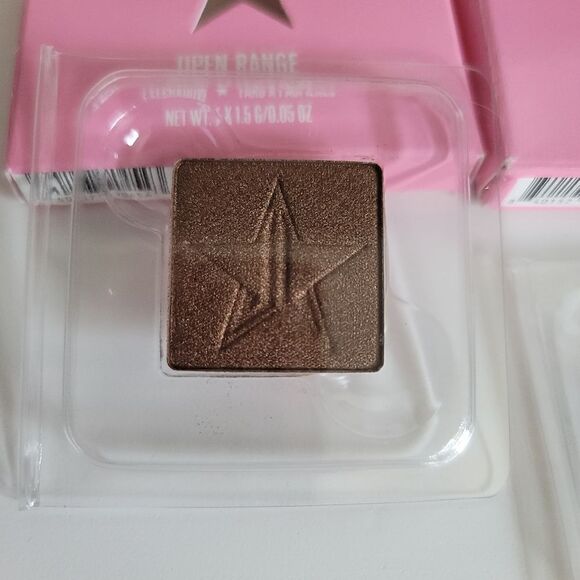 Jeffree Star bundle batwing cosmetic bag and 5 eyeshadows - Picture 5 of 10